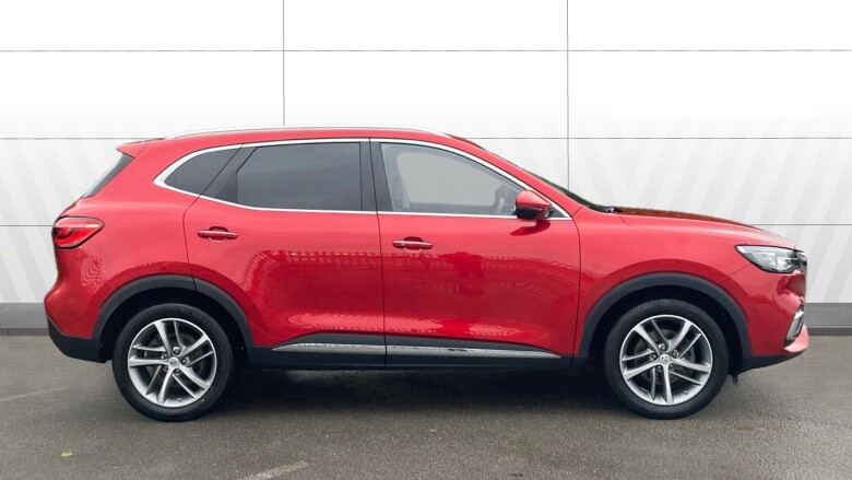 MG Hs 1.5 T-GDI Exclusive 5dr DCT Petrol Hatchback